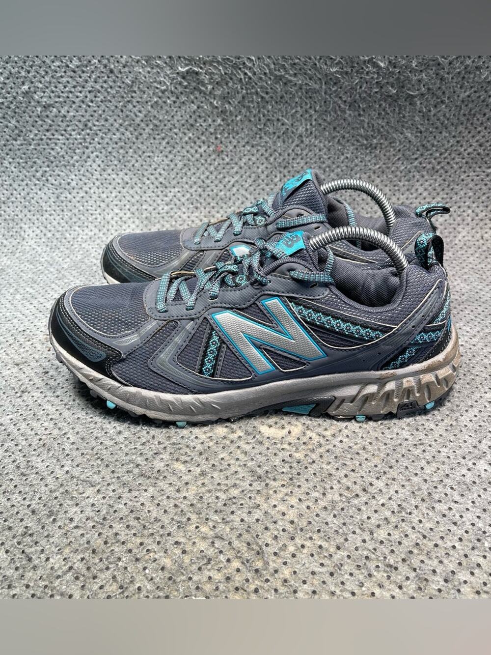 New Balance 410 v5 Mesh Trail Running Shoes Size 11 Women’s